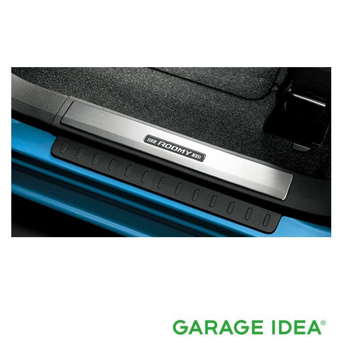 ルーミー ラゲージスカッフプレート　新品 TOYOTA トヨタ 純正 アクセサリー ROOMY ルーミースカッフプレート