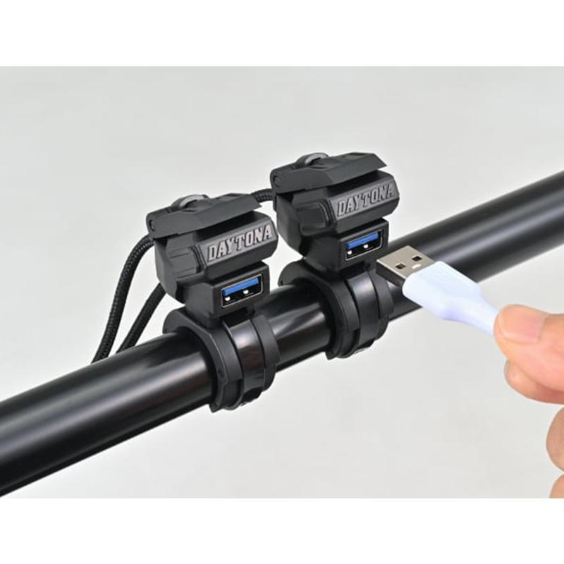 DAYTONA（デイトナ） 61509 バイク専用USB電源 Type-A+Type-A（QC3.0