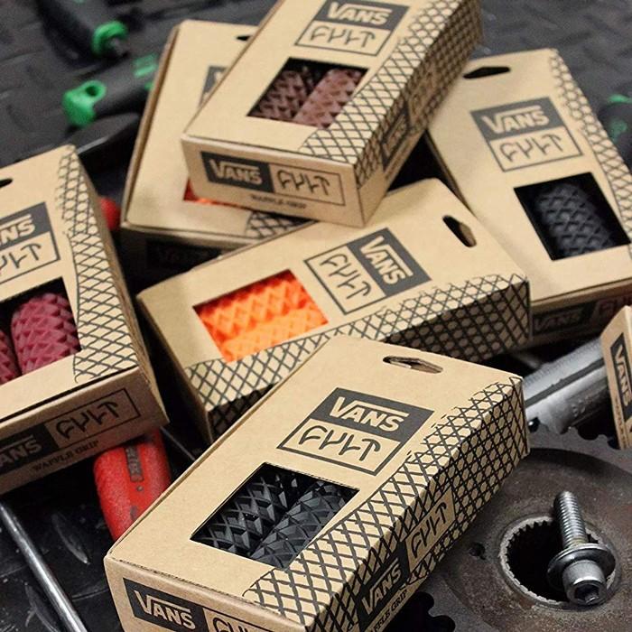 KIJIMA（キジマ） 正規コラボ バイク用グリップ ワッフル ゴム製