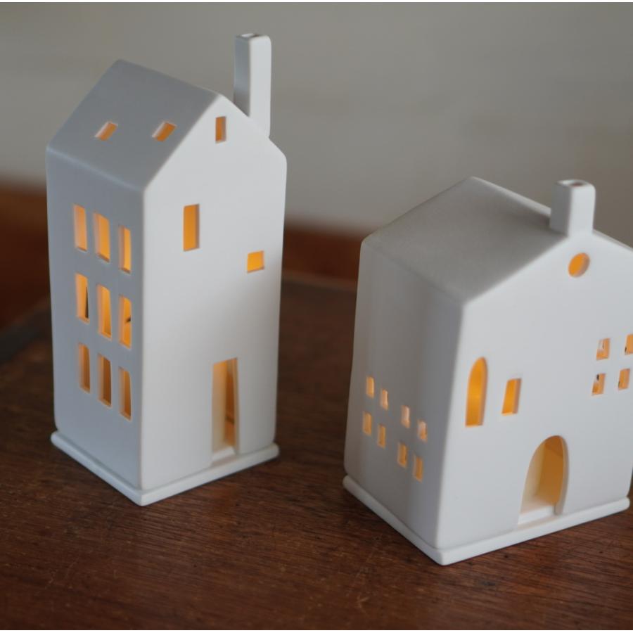 【未使用】ドイツ　キャンドルホルダー　ミニチュア　ポーセリン　ワインハウス　家 未使用】ドイツ キャンドルホルダー ミニチュア ポーセリン ワイン