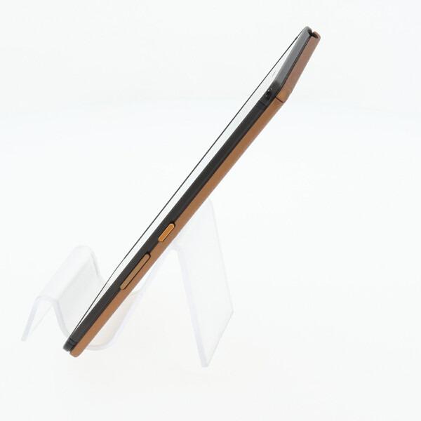 富士通 F-01J arrows NX Copper docomo SIMフリー 中古 スマホ