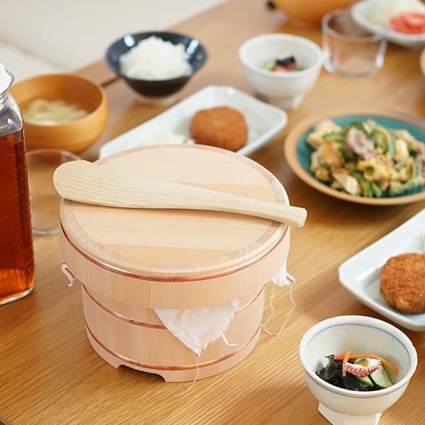 東屋 お櫃 三合 日本製 おひつ 木曽さわら 国産 山一 : がらんどう 手