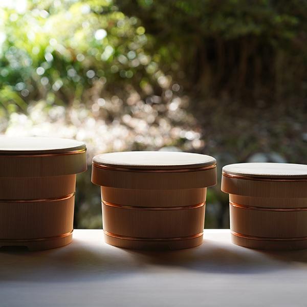 東屋 お櫃 三合 日本製 おひつ 木曽さわら 国産 山一 : がらんどう 手