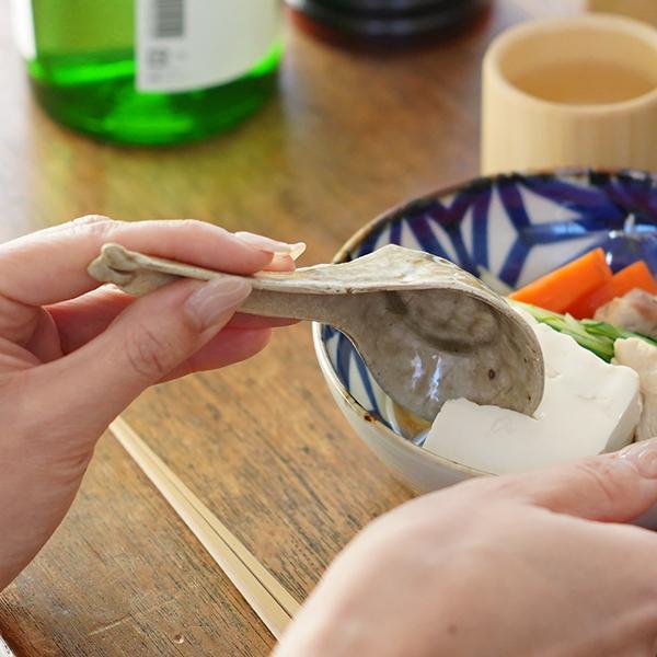 東屋 散蓮華 松灰 伊賀焼 日本製 陶器 レンゲ スプーン : がらんどう