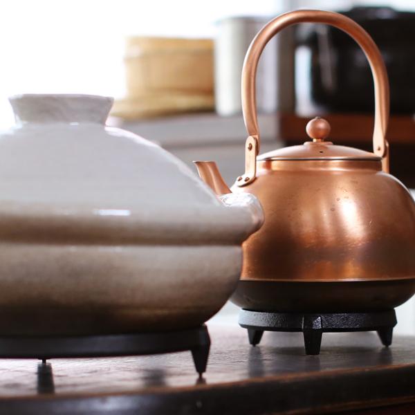 東屋 鍋敷 小 南部鉄器 鉄製 鍋敷き 日本製 : がらんどう 手仕事品と