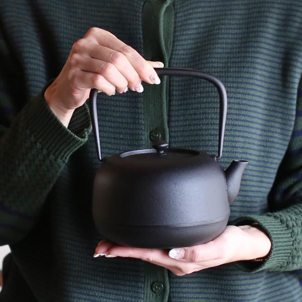 ◯専用◯鉄瓶｜東屋 / 水沢姥口　小 東屋 鉄瓶 水沢姥口 小 1リットル 南部鉄器 南部鉄瓶 岩手県水沢 日本