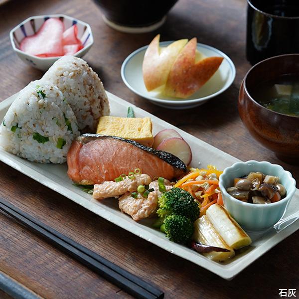 東屋 長角皿 松灰 伊賀焼 日本製 陶器 長皿 角皿 ロングプレート 東屋 長角皿 松灰 伊賀焼 日本製 陶器 長皿 角皿 ロングプレート