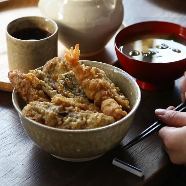 東屋 平丼 松灰 伊賀焼 日本製 陶器 丼 どんぶり 麺鉢 大鉢