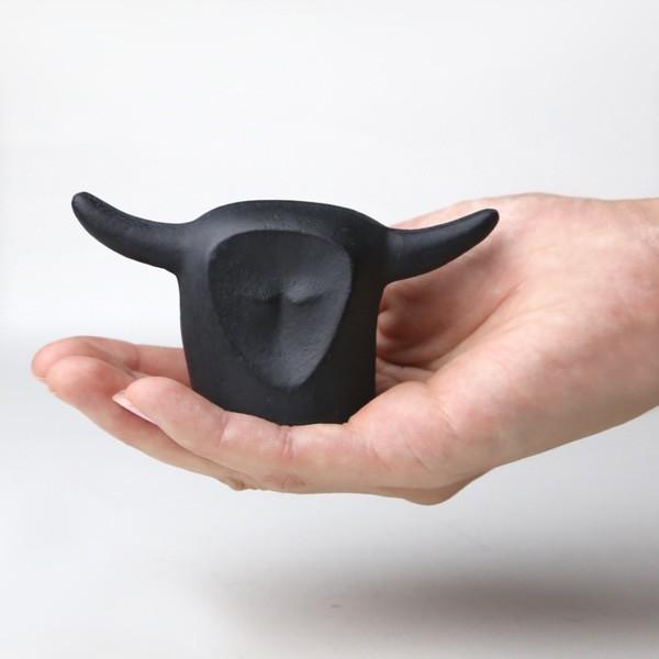 文鎮 牛 南部鉄器 馬場忠寛 : がらんどう 手仕事品と贈り物 - 通販