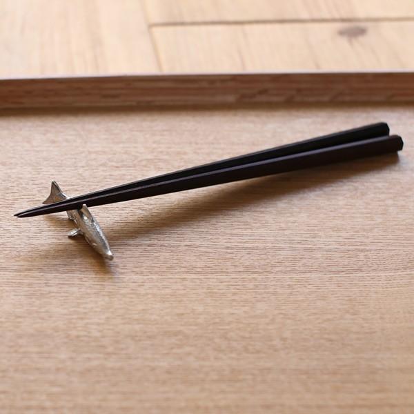 箸置き 錫製 自然の恵み 箸置 : がらんどう 手仕事品と贈り物 - 通販