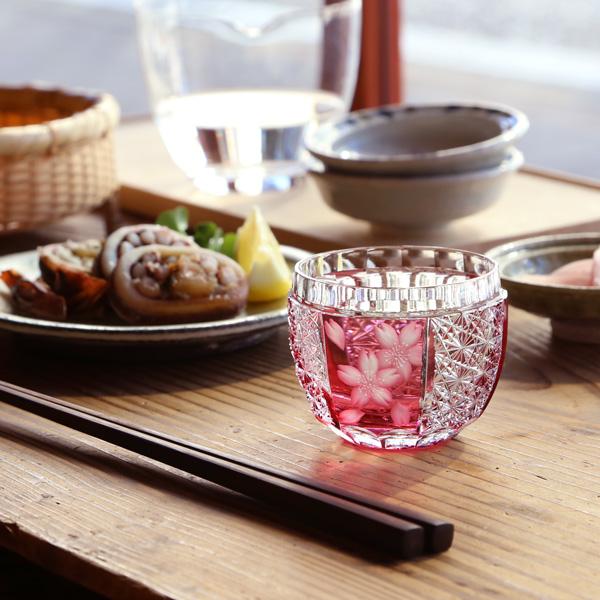江戸切子 桜の酒杯 金赤 グラヴィール 堀口硝子 ぐい呑み 猪口 切子