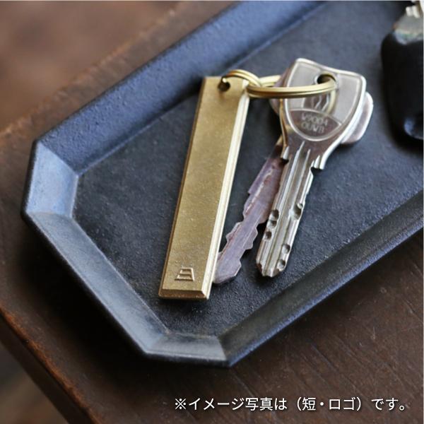 FUTAGAMI キーホルダー 鋳肌プレート 長 ロゴ/無地 キーリング 真鍮
