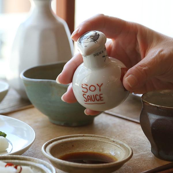 KUTANI SEAL(クタニシール) ネコジェラシー しょうゆ差し 70ml 猫 陶器