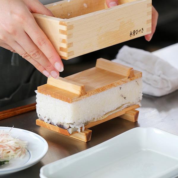 木屋 日本橋木屋 押し寿司器 中 箱寿司 押し寿司型 木枠 木型 型枠