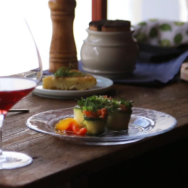 木村硝子店 ヒップ 8インチ リムプレート ガラスプレート ガラス皿