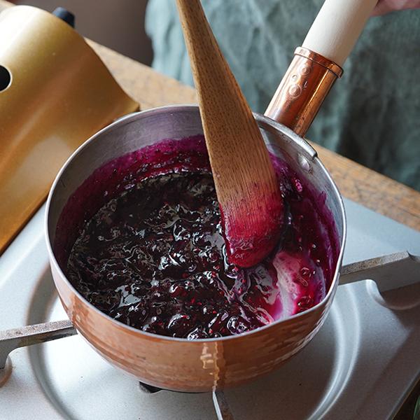 新品未使用 銅楽 まごころ伝心 雪平鍋 15cm 銅製 片手鍋 日本製 調理器具 楽天市場】雪平鍋 18cm 銅 まごころ伝心シリーズ 送料無料