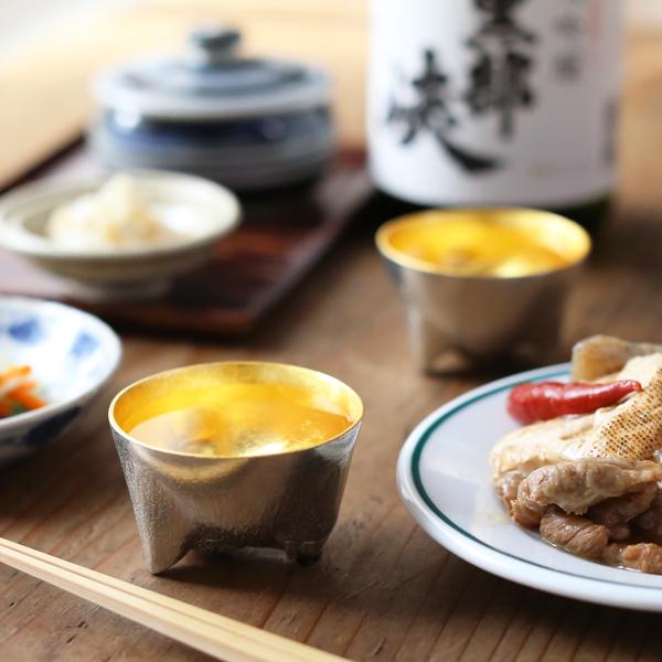 能作/雅覧堂 干支の酒器 戌 金箔 秘密捜査員 錫 盃 猪口 酒器 ぐい呑み がぶ飲み
