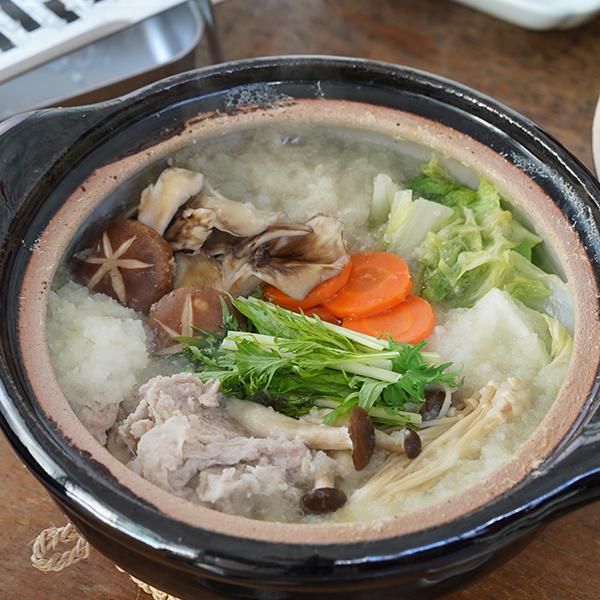 シゲル工業 おろし金 17° ジュウナナド おろし器 置き型 箱型