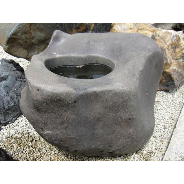 手水鉢 水鉢 たまり石 天然石 庭石 つくばい 溜まり石 景石 蹲 和風