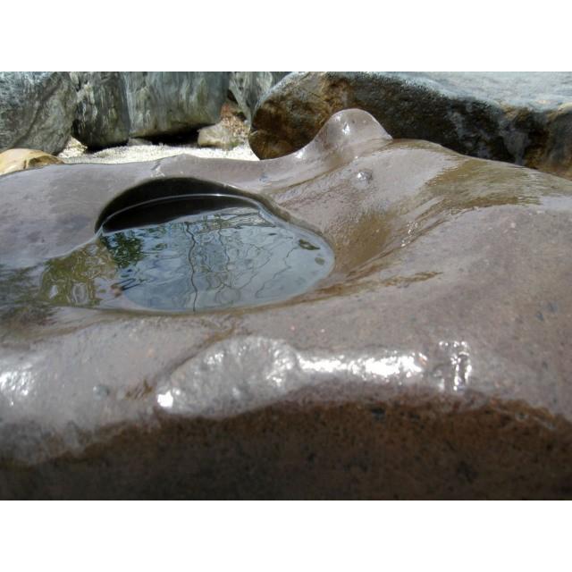 つくばい 溜まり石 手水鉢 水鉢 庭石 景石 蹲 たまり石 天然石 和風 庭園 石庭｜gardenart-masuki｜09