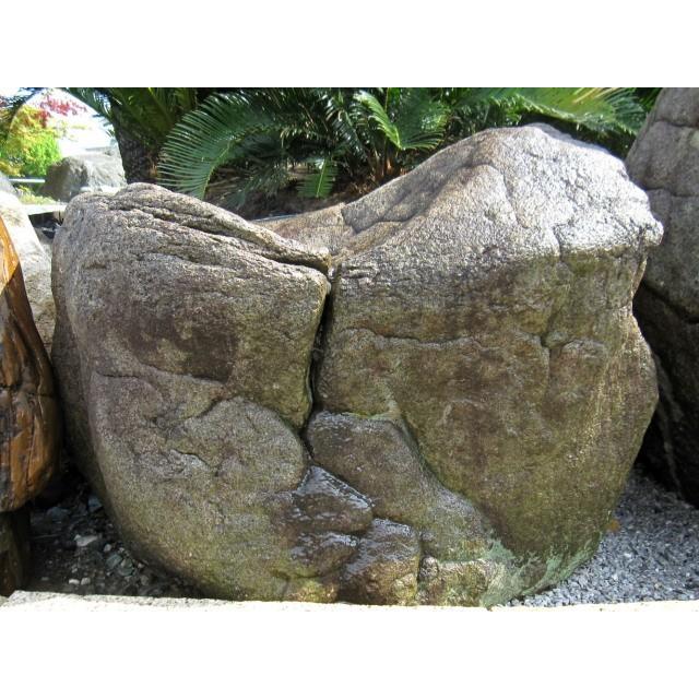亀甲石 庭石 銘石 景石 101 天然石 亀の甲羅のような幾何学模様の庭石