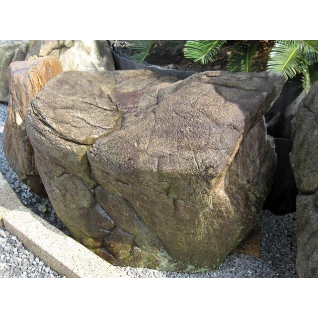 亀甲石 庭石 銘石 景石 101 天然石 亀の甲羅のような幾何学模様の庭石