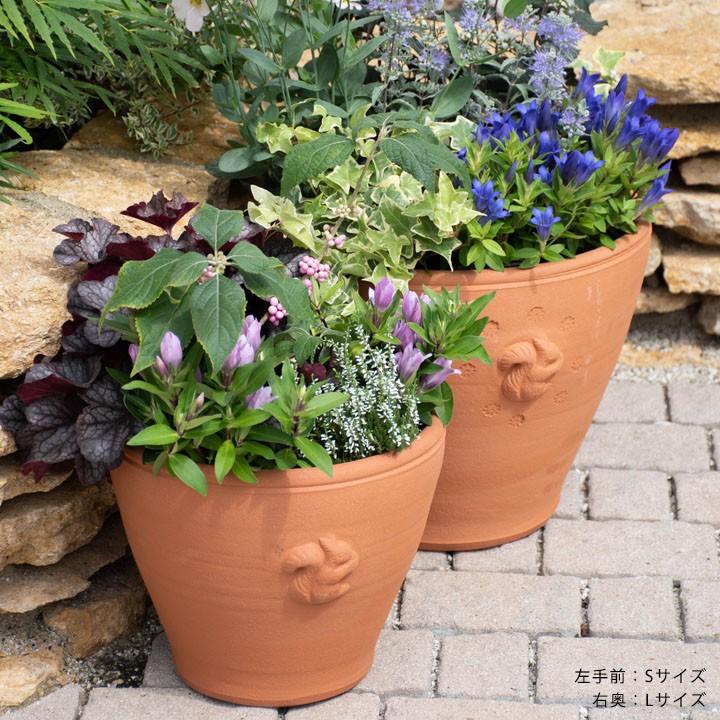 ミニバラプレゼント対象 ガーデンマートオリジナル スクワール バルーンポット 直径26cm Sサイズ Gm2 Squirrel ウィッチフォード テラコッタ 植木鉢 Wf Gm2squirr ガーデンマート Yahoo 店 通販 Yahoo ショッピング