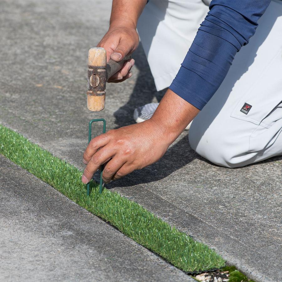 駐車場のコンクリート目地に！カット済み！超リアル人工芝　約8cm×250cm 駐車場のコンクリート目地に！カット済み！超リアル人工芝 約8cm