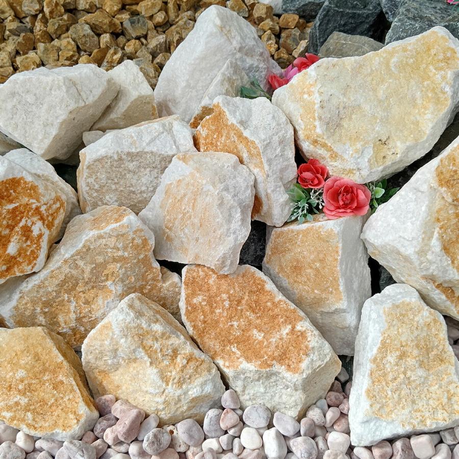 ロックガーデン 石 割栗石 庭石 庭 ガーデニング 砕石 砂利敷きエクステリア 外構 200kg 20kg×10 10-25cm ベージュロック 黄 ベージュ 大きい 造園 天然石 diy ロックガーデン