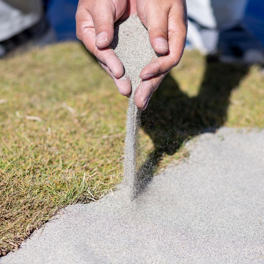 少し豊富な贈り物 芝生用 目砂 乾燥砂 木曽川流域産 洗い砂 0-1mm