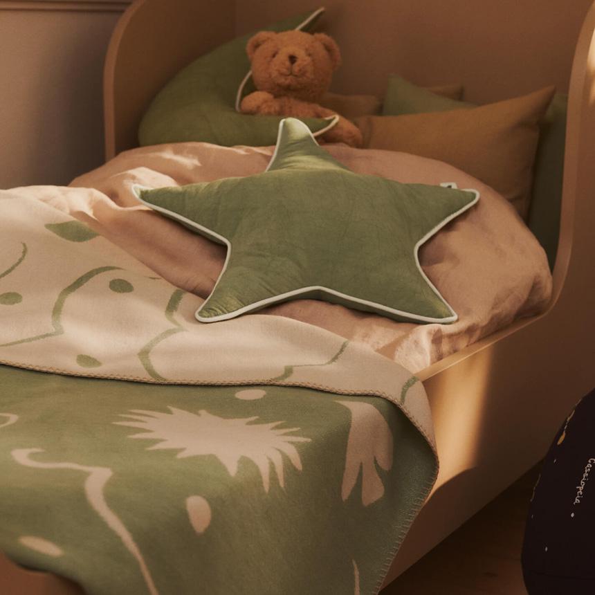 ferm LIVING ファームリビング Star Cushion 星のクッション  北欧 クッション おしゃれ 北欧雑貨 かわいい 中身 付き インテリアの画像