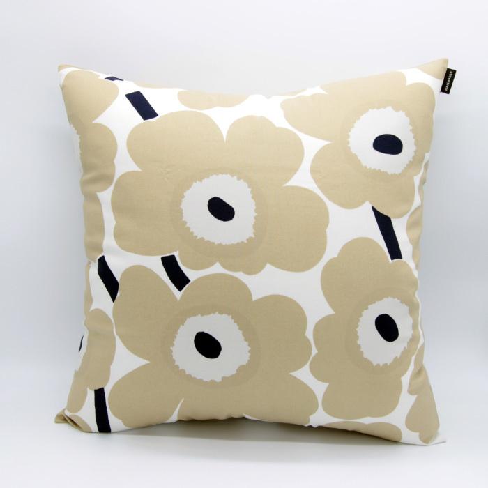 marimekko / マリメッコ Pieni Unikko クッションカバー 50×50cm ベージュ×ホワイト ピエニ ウニッコ 北欧 フィンランド 正規輸入品 おしゃれ かわいい｜gardiner｜02