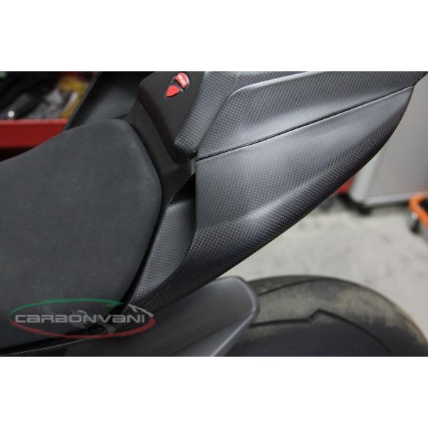 PANIGALE 1199 / テールカウル　左用 / LH SIDE TAIL / カーボン製・CARBONVANI(カーボンバーニ)DUCATI・PANIGALE 1199 ドゥカティ_5