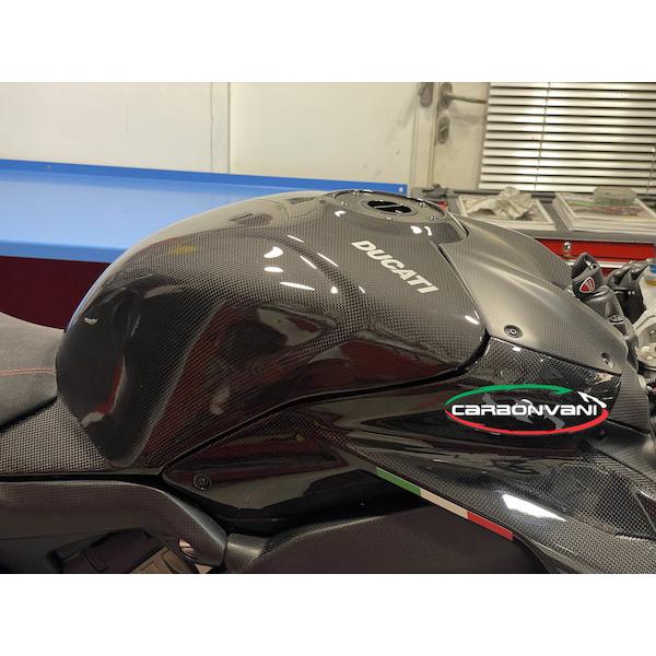 PANIGALE V4.S 2022：タンクカバー / カーボン製・CARBONVANI(カーボン