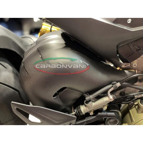 ドゥカティ・パニガーレV4.ストリートファイターV4.S(ユーロ5車)用エキゾーストヒートガード　艶あり・艶なし(選択可)　CARBONVANIDUCATI PANIGALE V4.S_2
