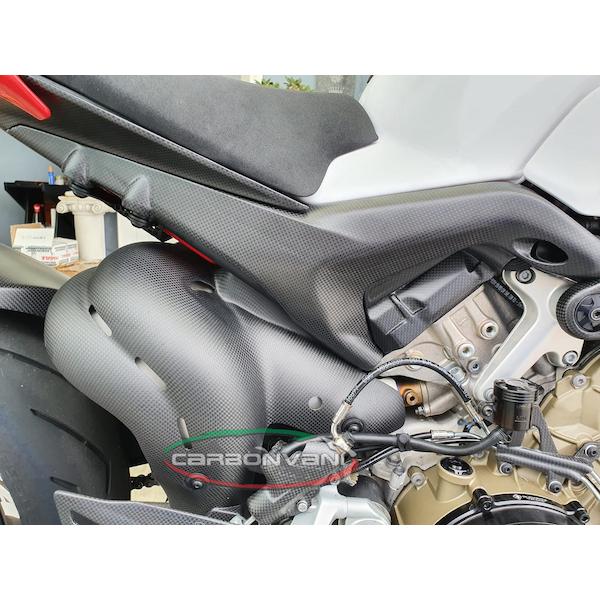 ストリートファイターV4.S  カーボン・リアフレームカバー CARBONVANI DUCATI STREETFIGHTER V4.S 艶あり・艶なし(選択可)の画像