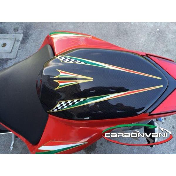 F4 2010~:タンデムシートカバー MVコルセ:カーボン製 F4 2010~:タンデムシートカバー MVコルセ:カーボン製