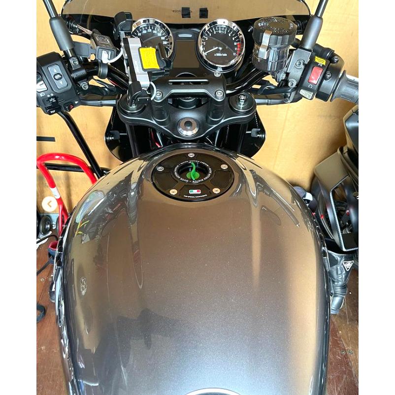 TKPR04 TWMタンクキャップ/KAWASAKI (4本留め) / Z900RS(26-),Ninja400
