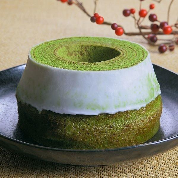 お歳暮 お菓子 富士山 バウムクーヘン 抹茶スイーツ バームクーヘン 抹茶 焼き菓子 静岡 お土産 結婚 ギフト お祝い 22 出産 引き菓子 最終決算 御歳暮 内祝い