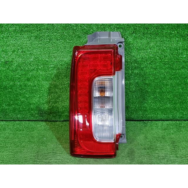 タント DBA-LA610S 左テールライト 左テールランプ X SA 4WD KF-VE W24