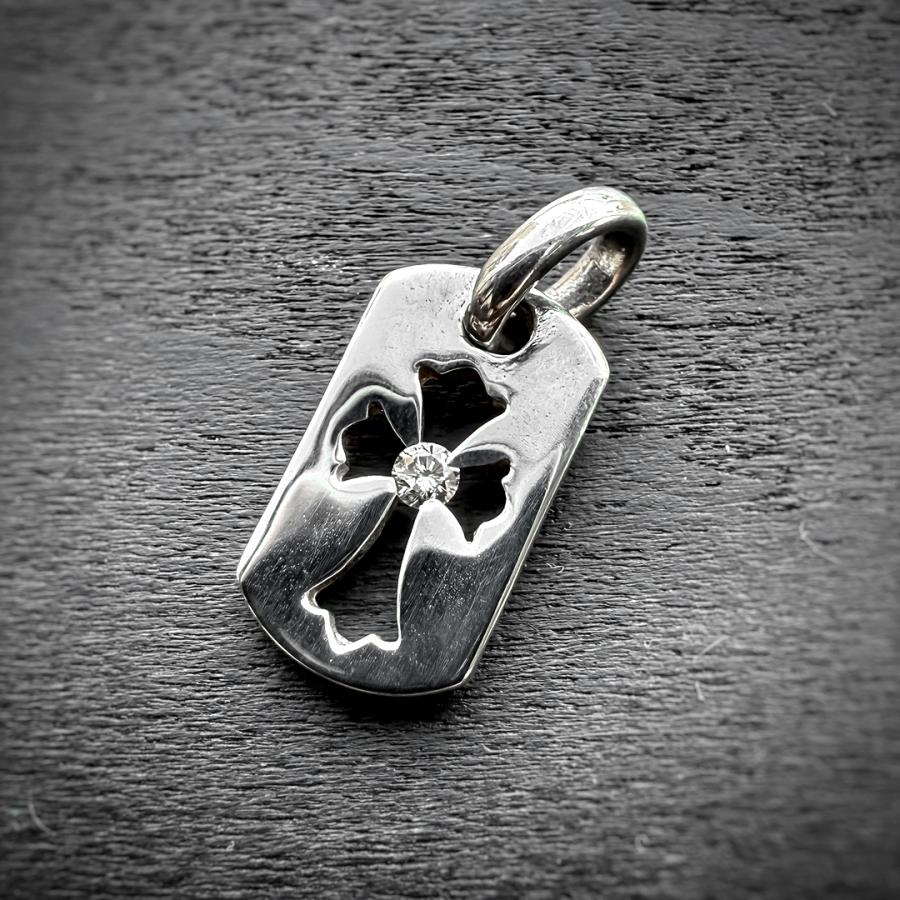 CHROME HEARTS（クロムハーツ） カットアウトクロス ドッグタグ