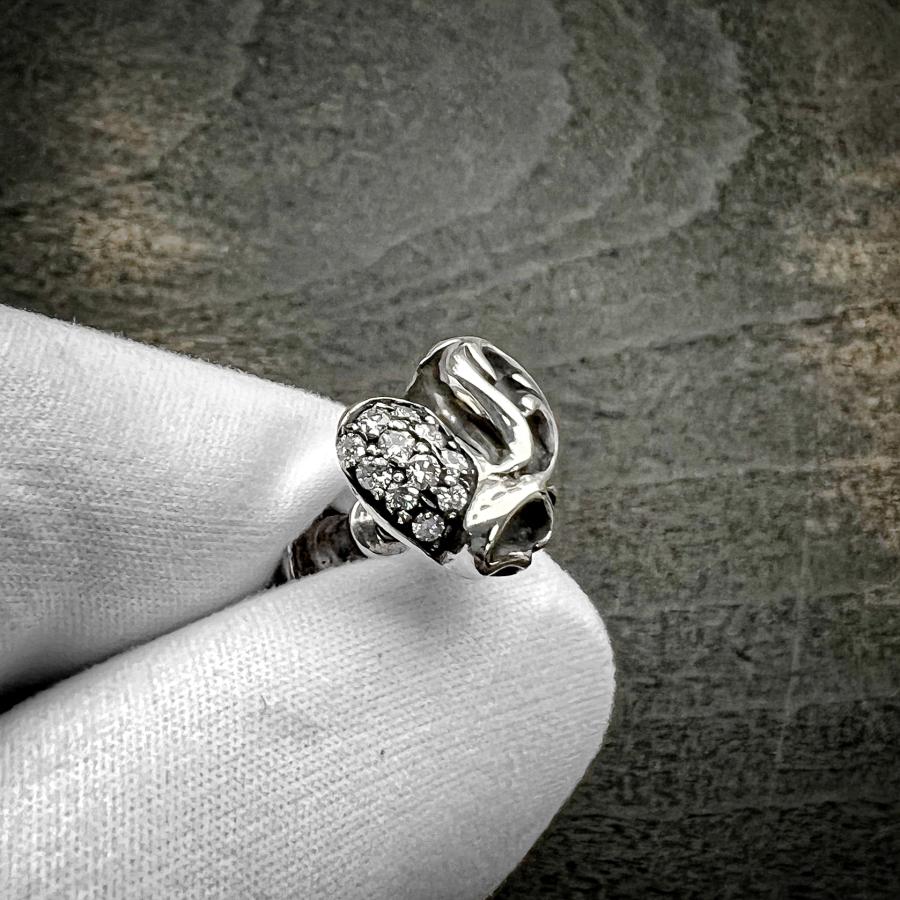 希少 / 極美品】CHROME HEARTS クロムハーツ ハート スタッドピアス