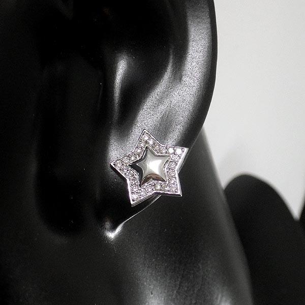 スターピアス 18K ＷＧ ダイヤ　美品 K18 ダイヤモンドピアス スター 星モチーフ 18金 0.4ct ダイヤ