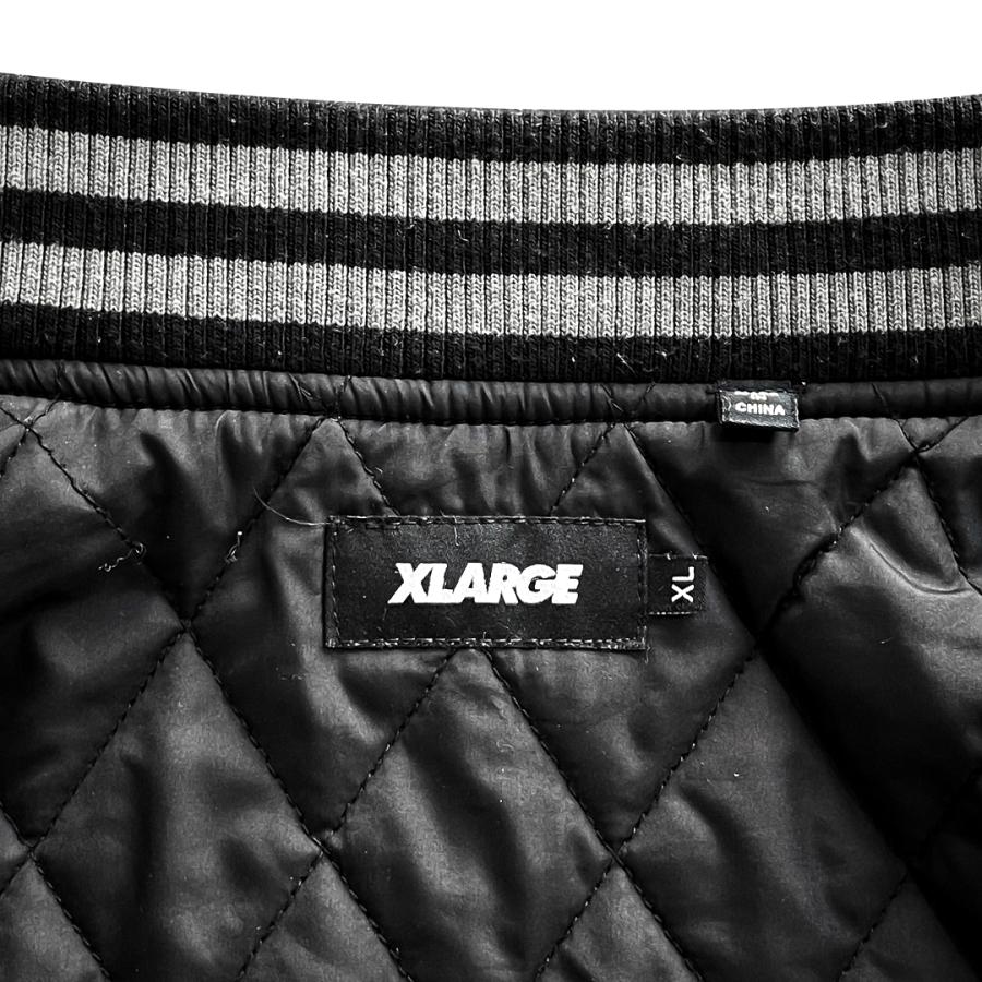 XLARGE（エクストラ ラージ） スタジャン 黒 ブラック XL バックロゴ