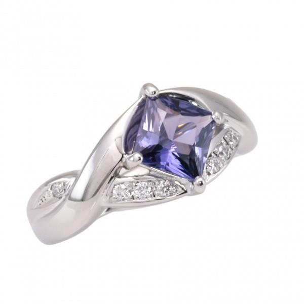 専用Pt900　サファイア0.95ctとダイヤ0.17ct のクラシカルなリング Pt900サファイアリング サファイア 0.54ct ダイヤモンド 0.27ct