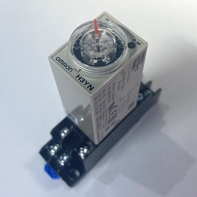 未使用品】オムロン H3YN-2 ソリッドステート・タイマ OMRON おまけ 