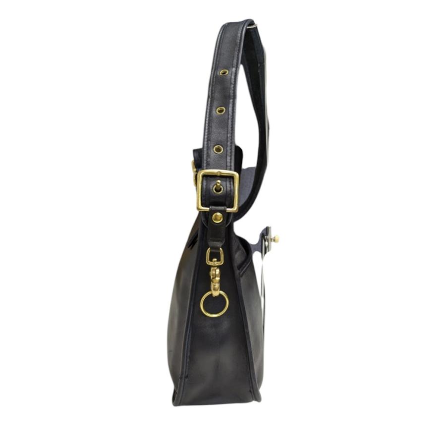 COACH（コーチ） 22 OLD COACH オールド レザーショルダーバッグ 9966