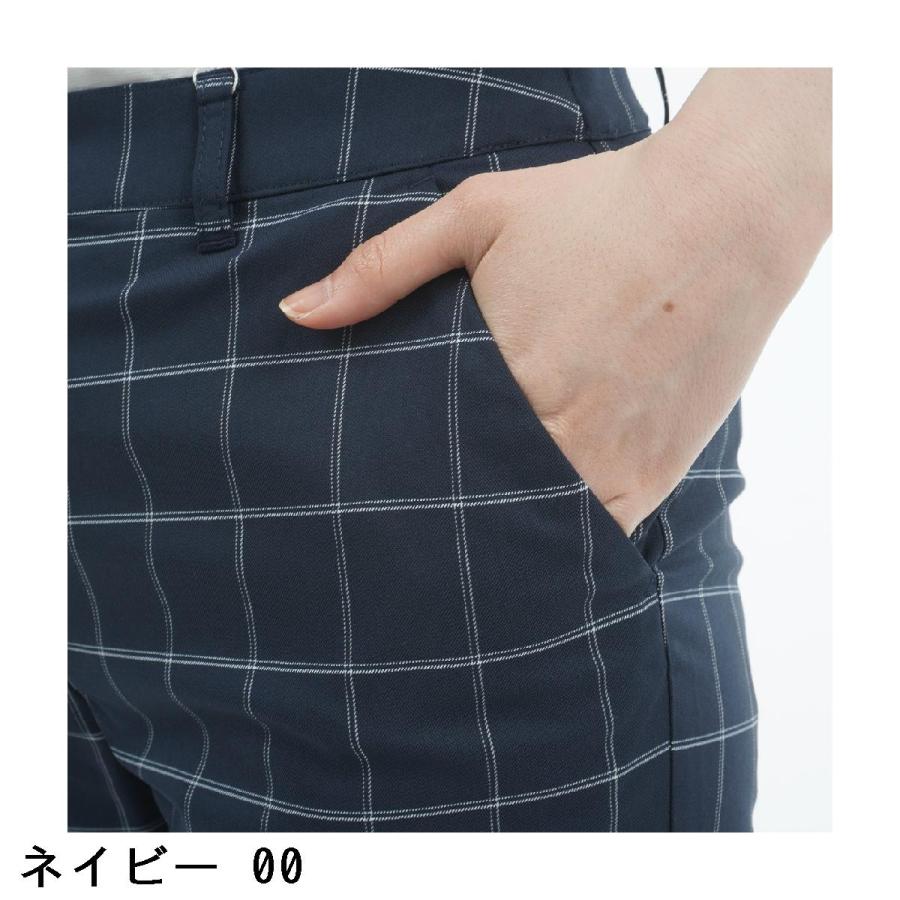 マンシングウェア Munsingwear SEASON COLLECTION ストレッチウインドペンチェック8分丈パンツ レディスの画像