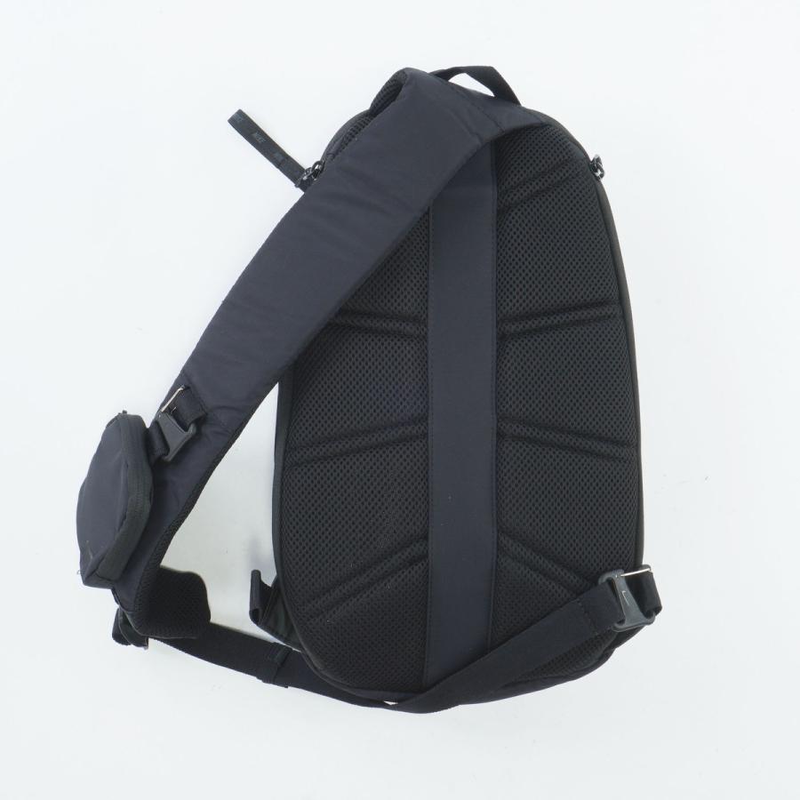 NIKE（ナイキ） NIKE NSW コミュート スリングバッグ : GDOゴルフ