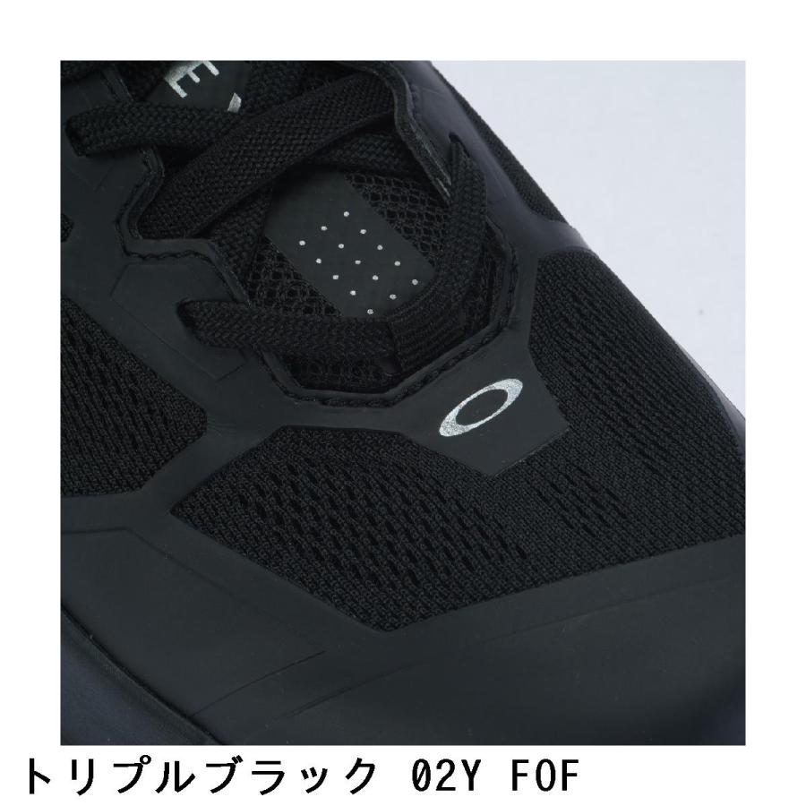 オークリー OAKLEY LIGHT BREATHE スニーカー